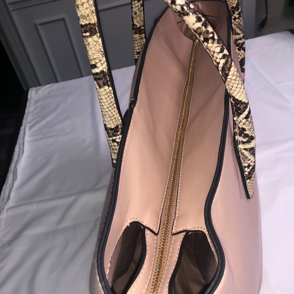 A New Day Bag - Picture 5 of 14